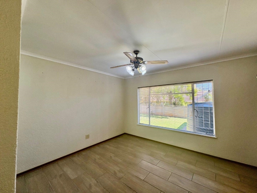 3 Bedroom Property for Sale in Universitas Ridge Free State